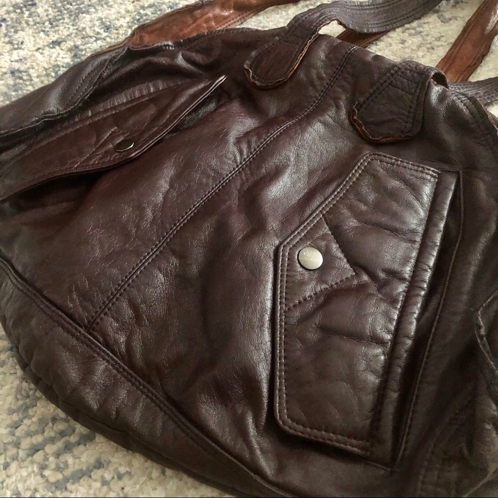 Bespoke USA leather crossbody bag